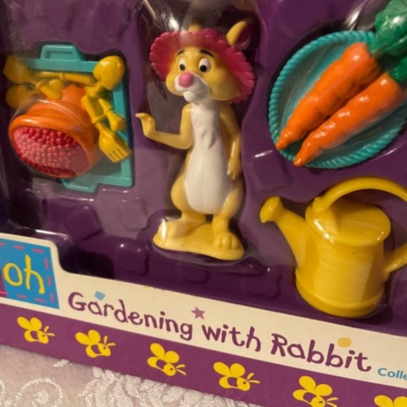 1990s Pooh Gardening with Rabbit Coll. Set NWOT - Picture 7 of 7
